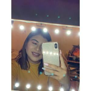 Meet your Posher, Liliana